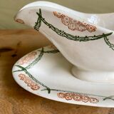 Ancienne saucière en faïence Creil et Montereau HBCM