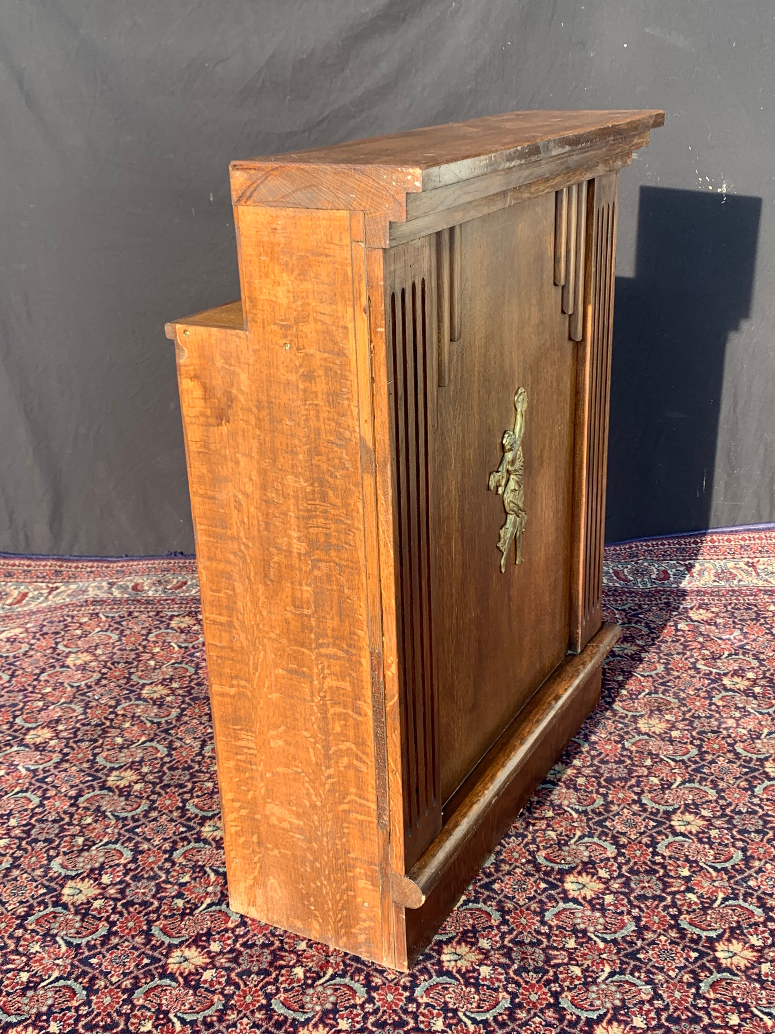 Bar, oak counter