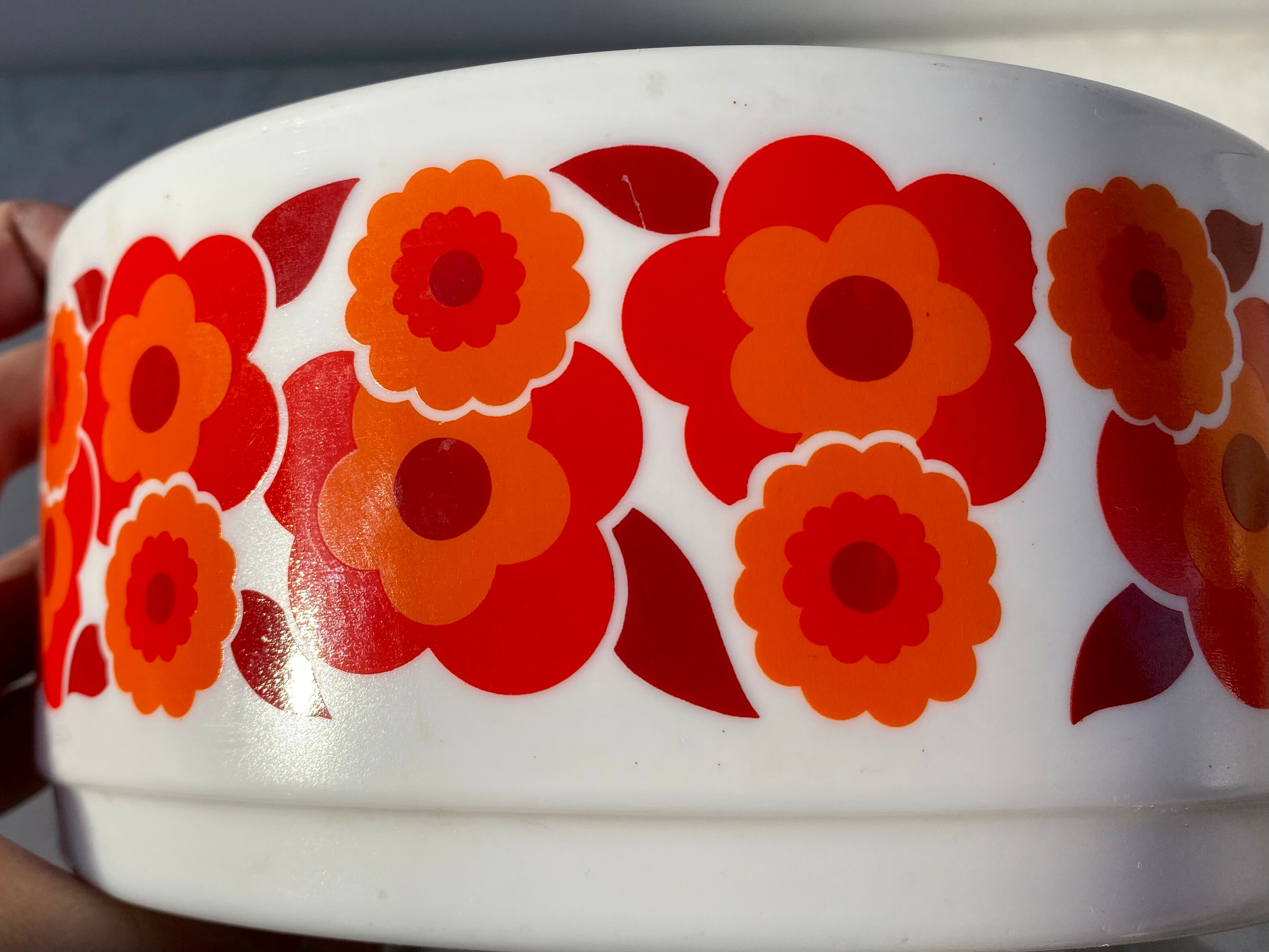Rainbow bowl lotus orange and red vintage 70s tbe