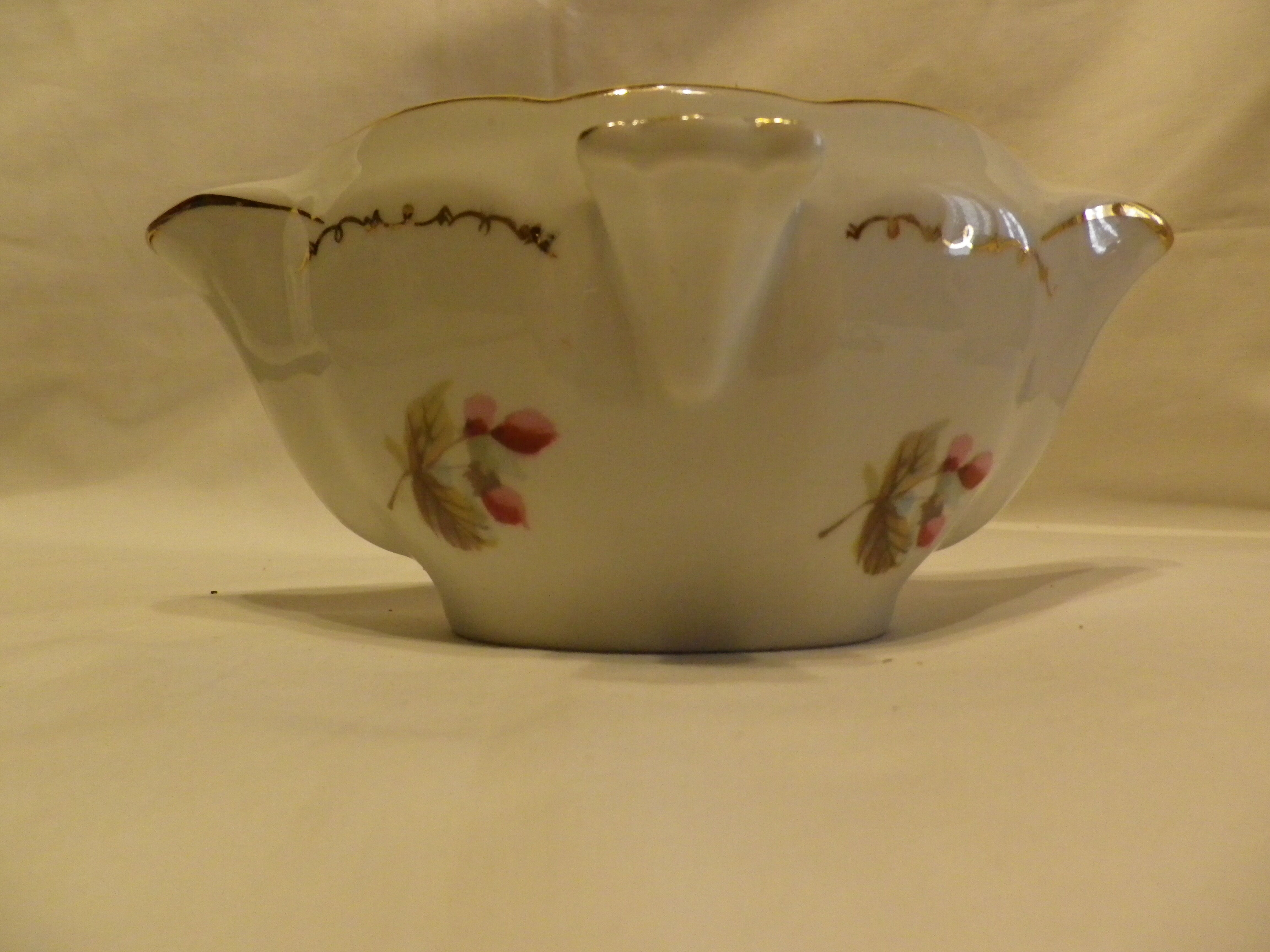 Gravy boat double beak porcelain of vierzon