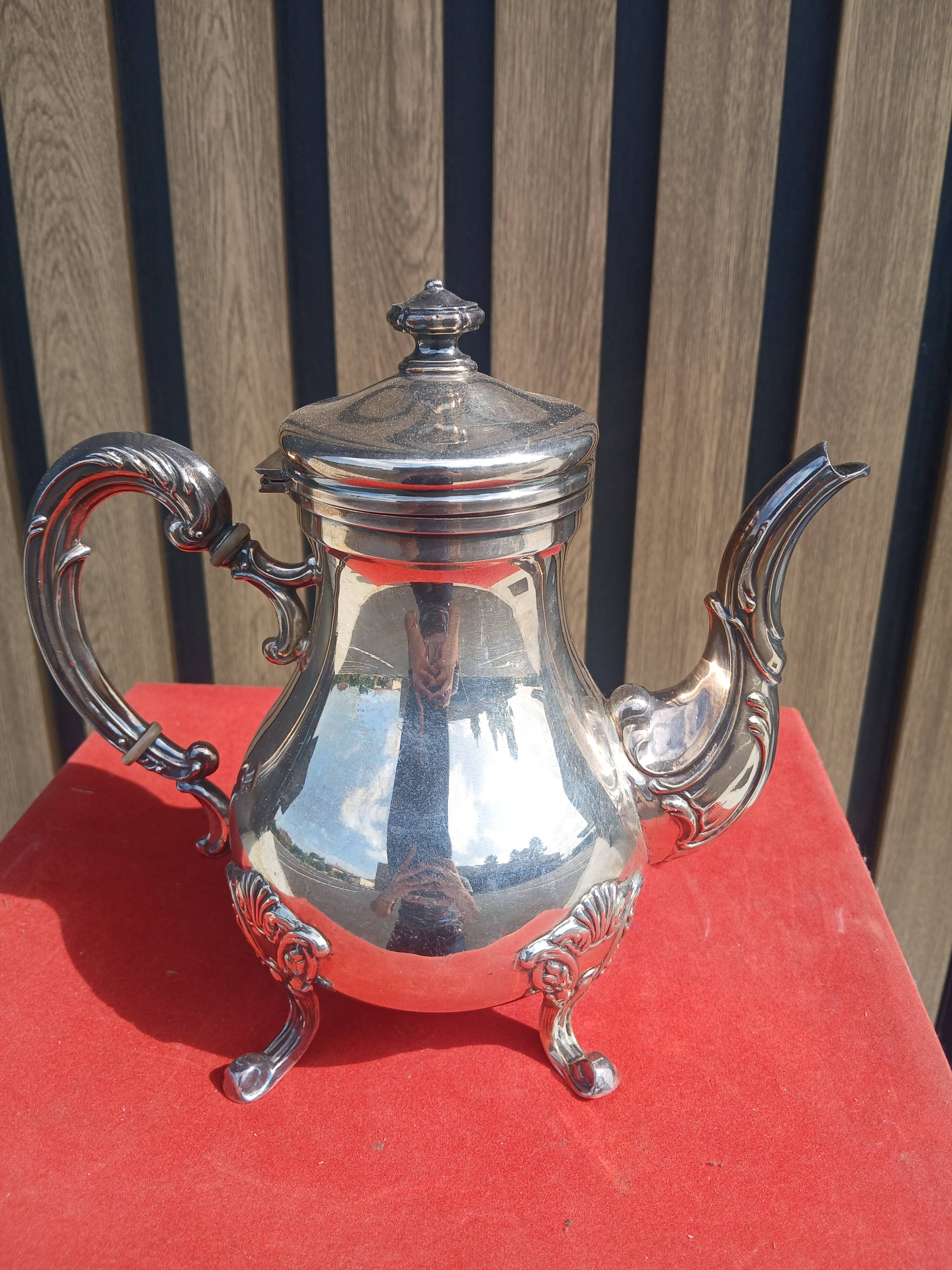 Silver coffee and tea service