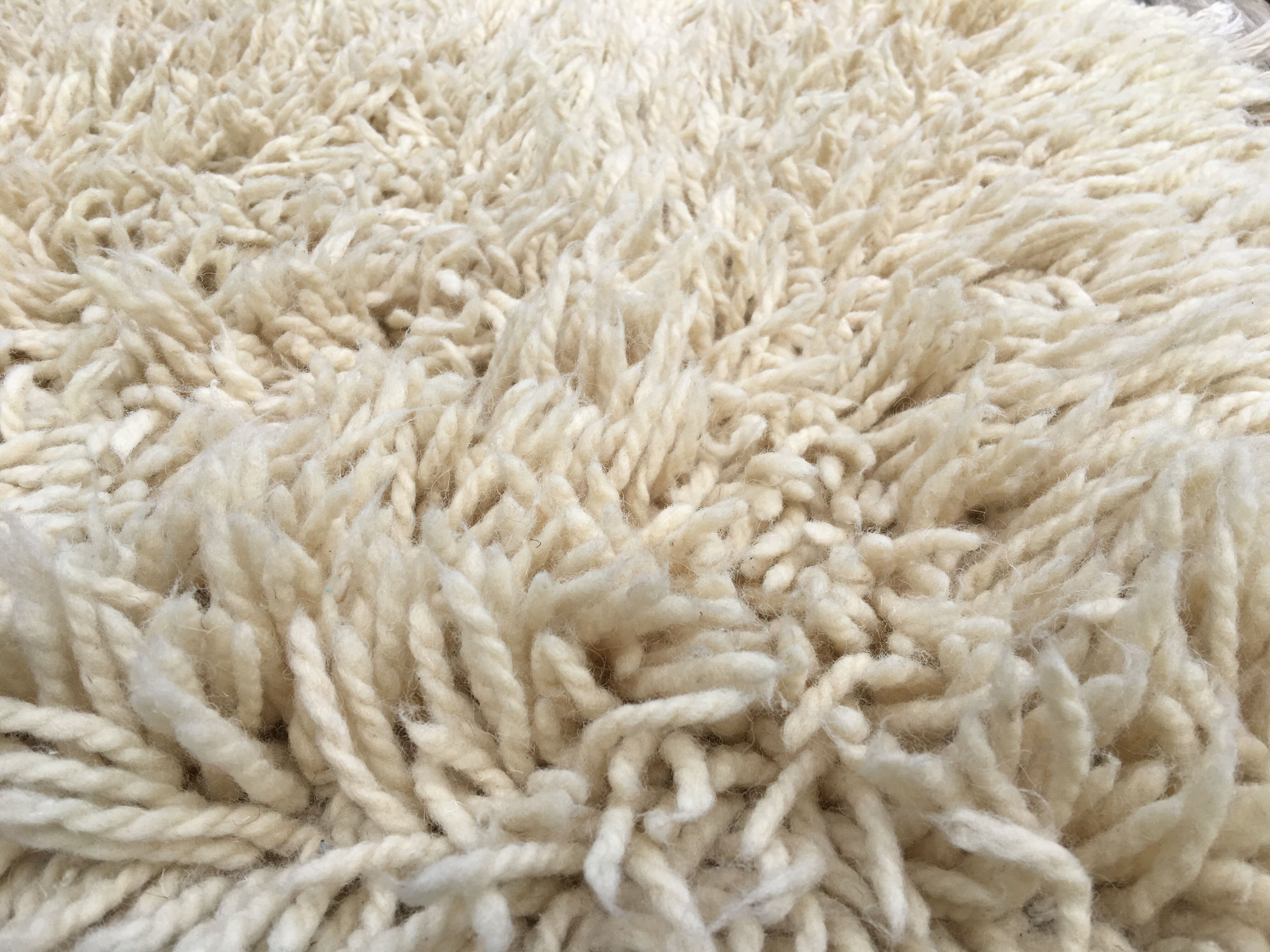 Off-white berber united 158x85cm