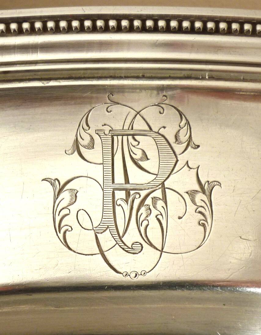 Oval dish, silver-plated metal, Christofle goldsmith, pearl frieze model, 49cm