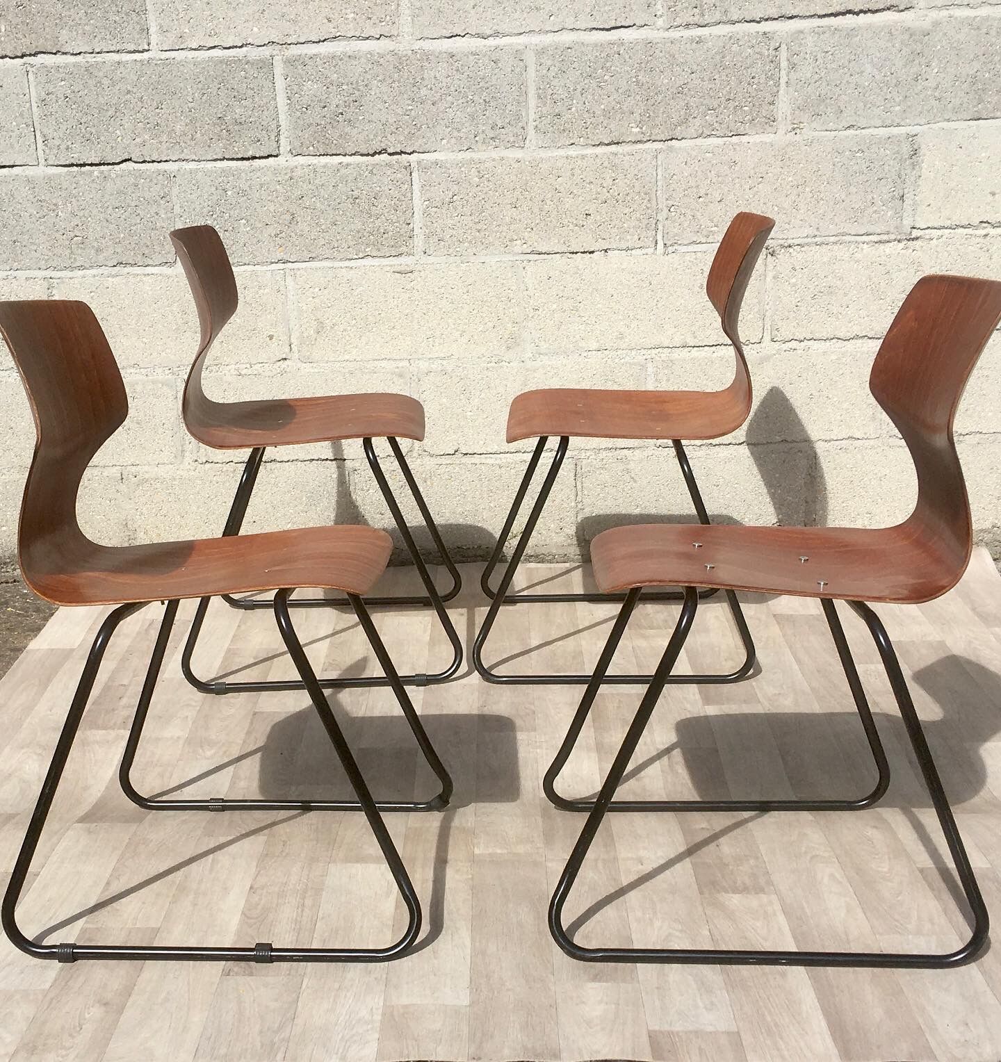 Set of 6 vintage sled chairs