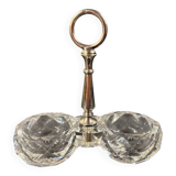 Salière double en cristal taillé signée Baccarat avec monture en métal