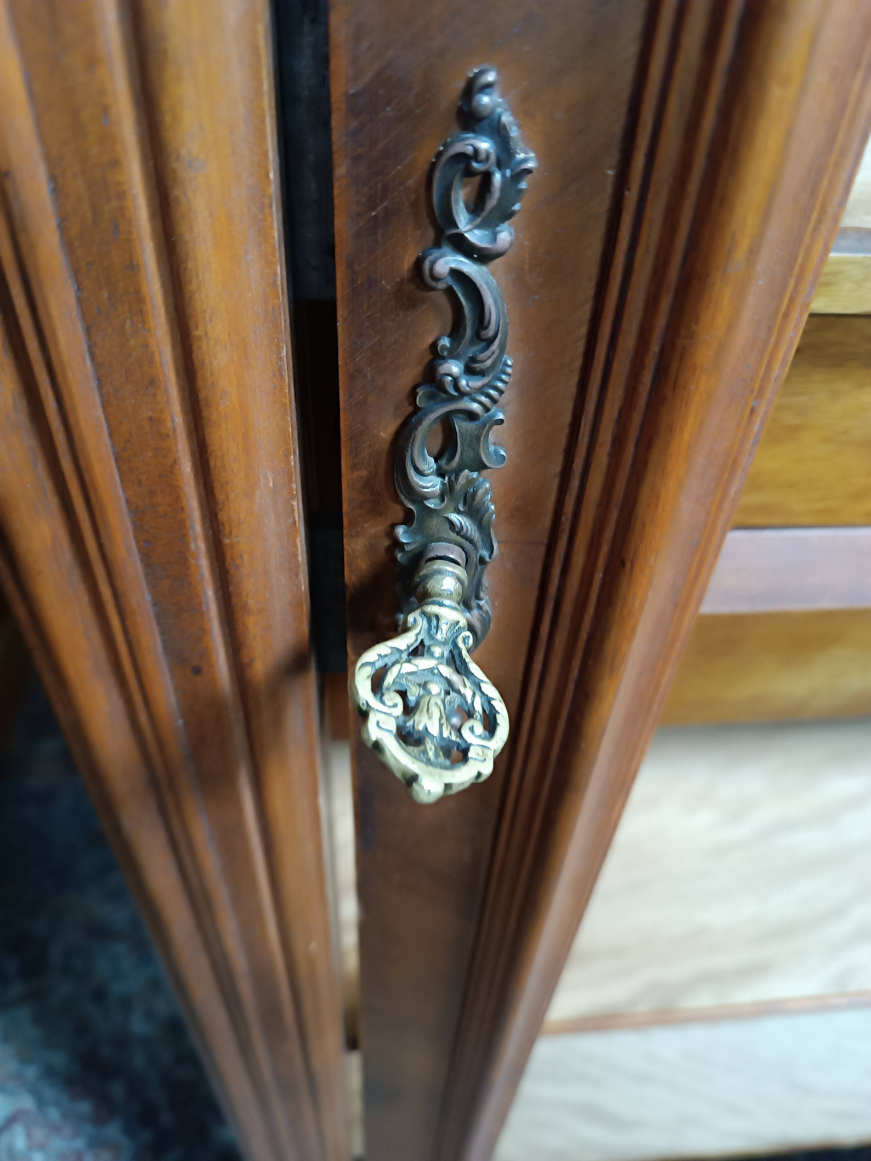 Rococo library in walnut