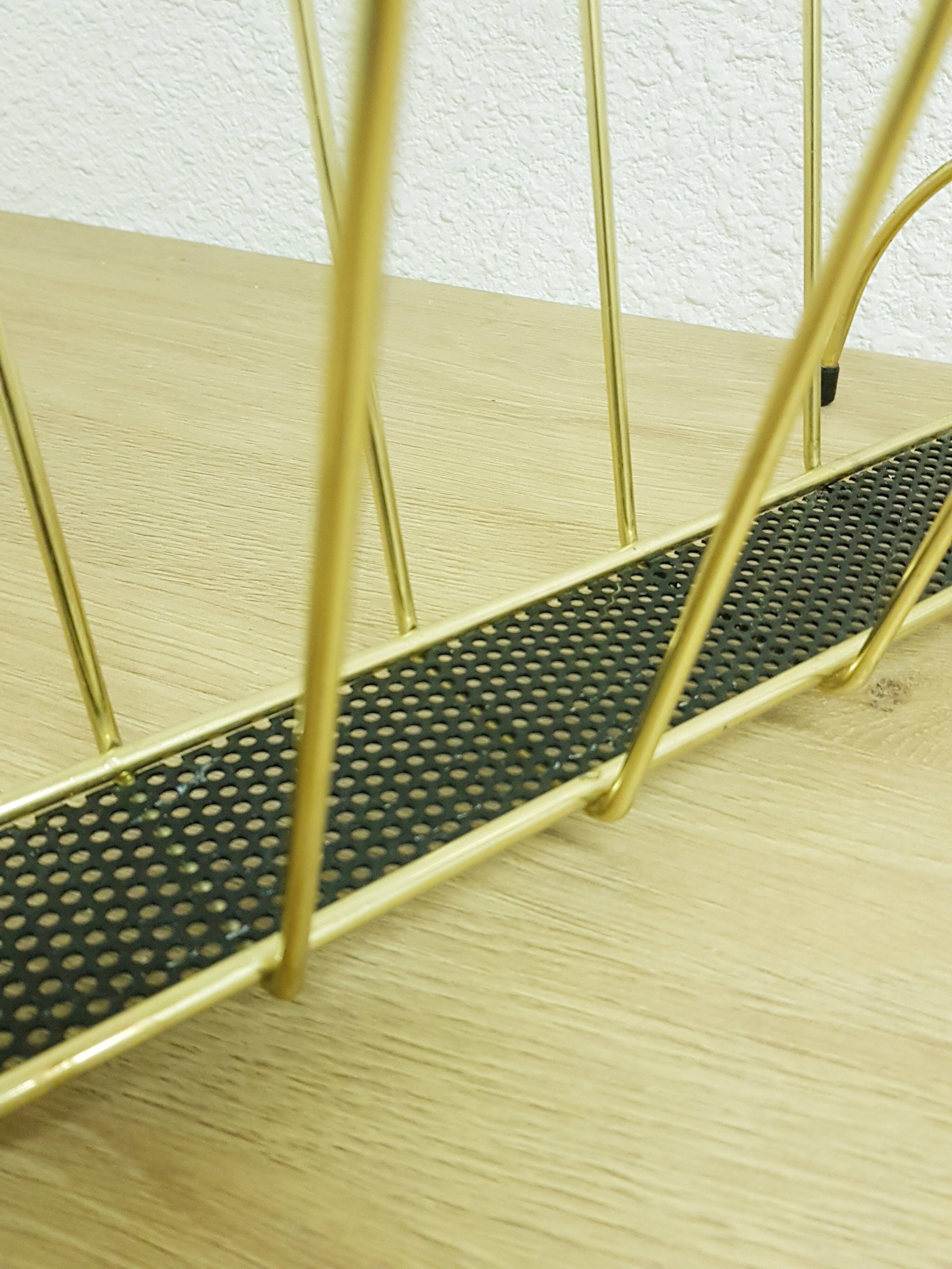 Mid-century magazine rack