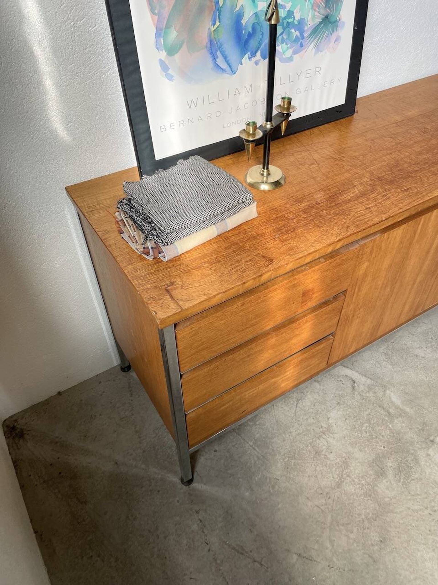 1960s modernist enfilade