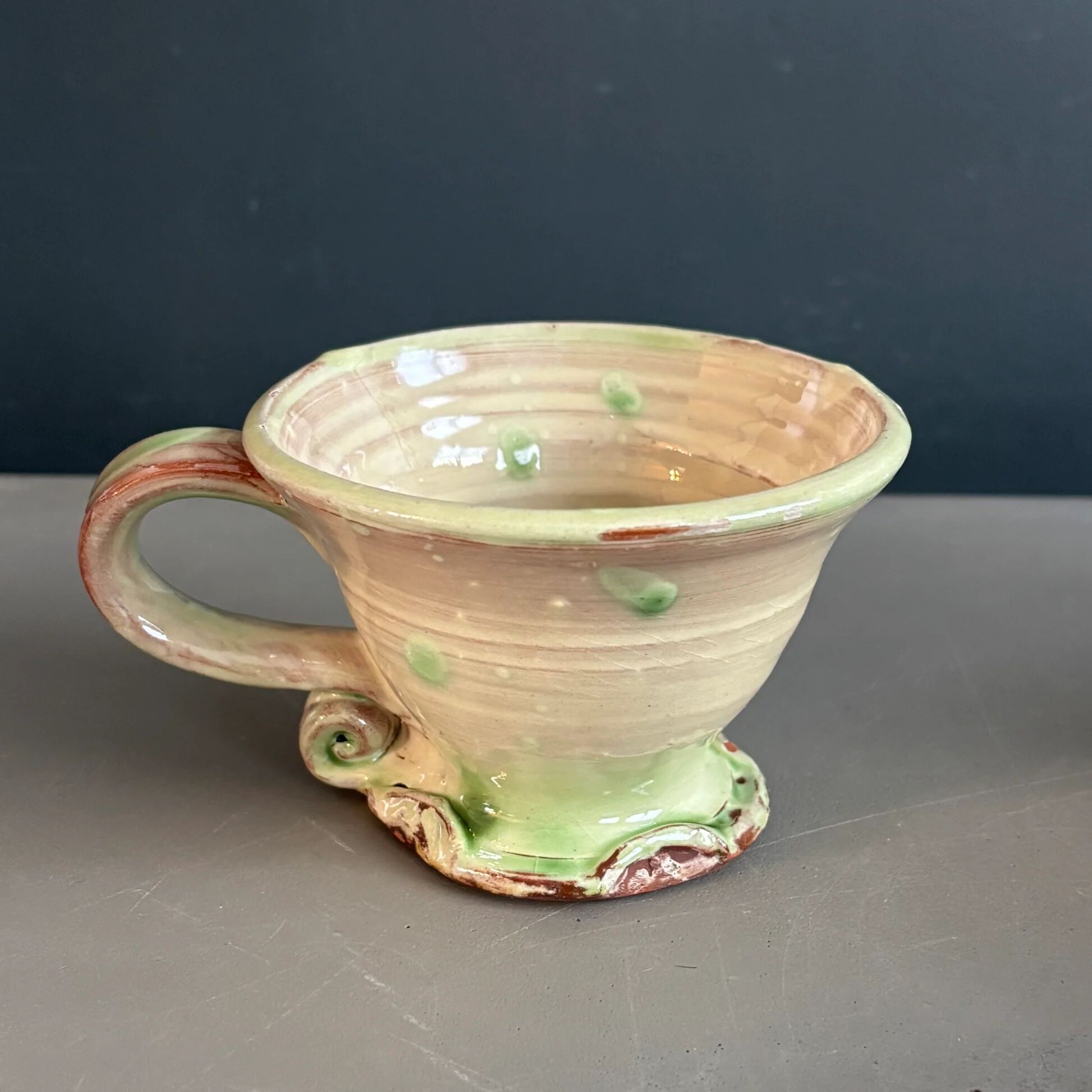 4 tasses en céramique artisanale - Ref 1361