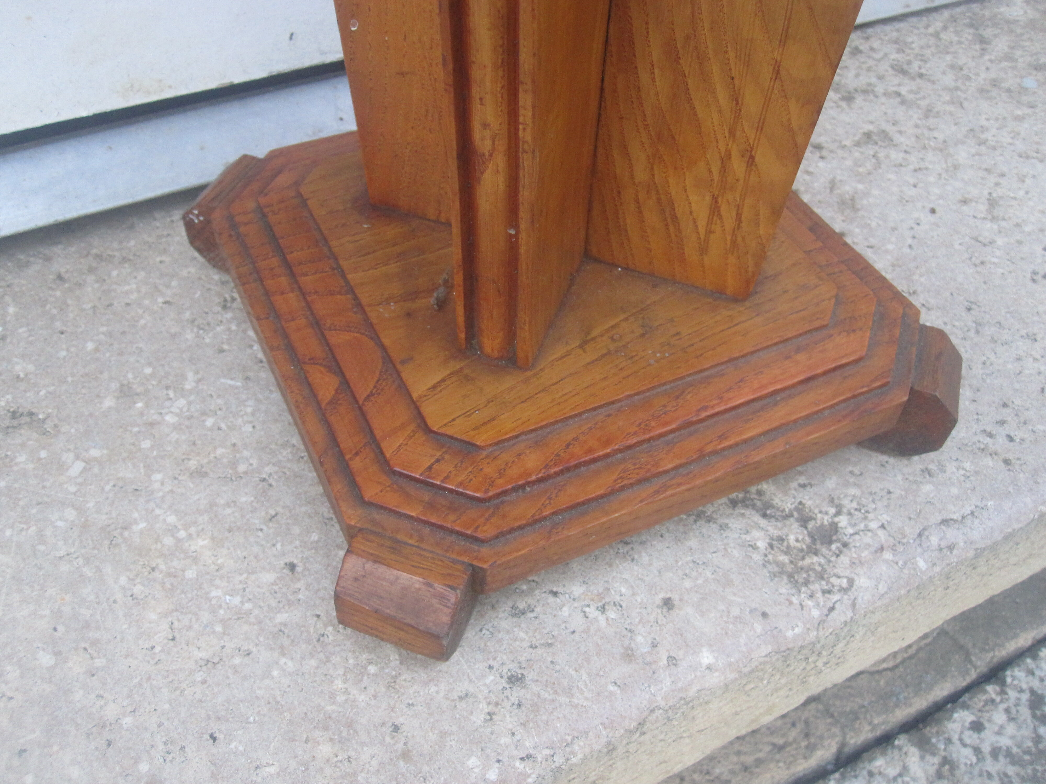 Art deco-style wooden harness