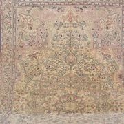 Tapis vintage à motifs floraux, fait à la main, sku698