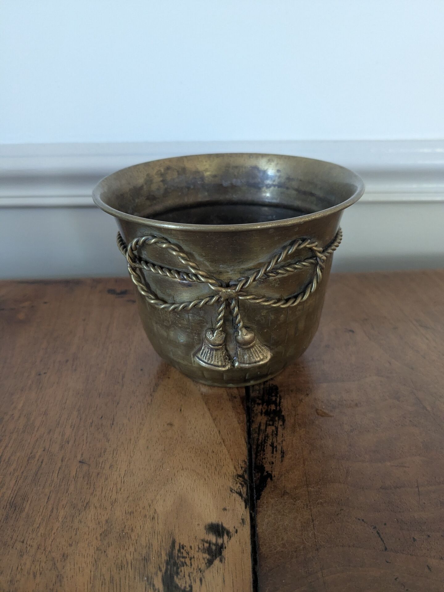 Cache pot en laiton