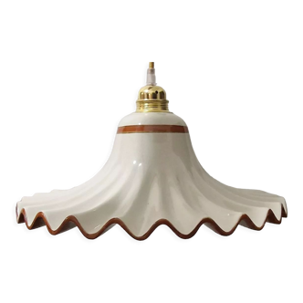 Serrated ceramic pendant lamp