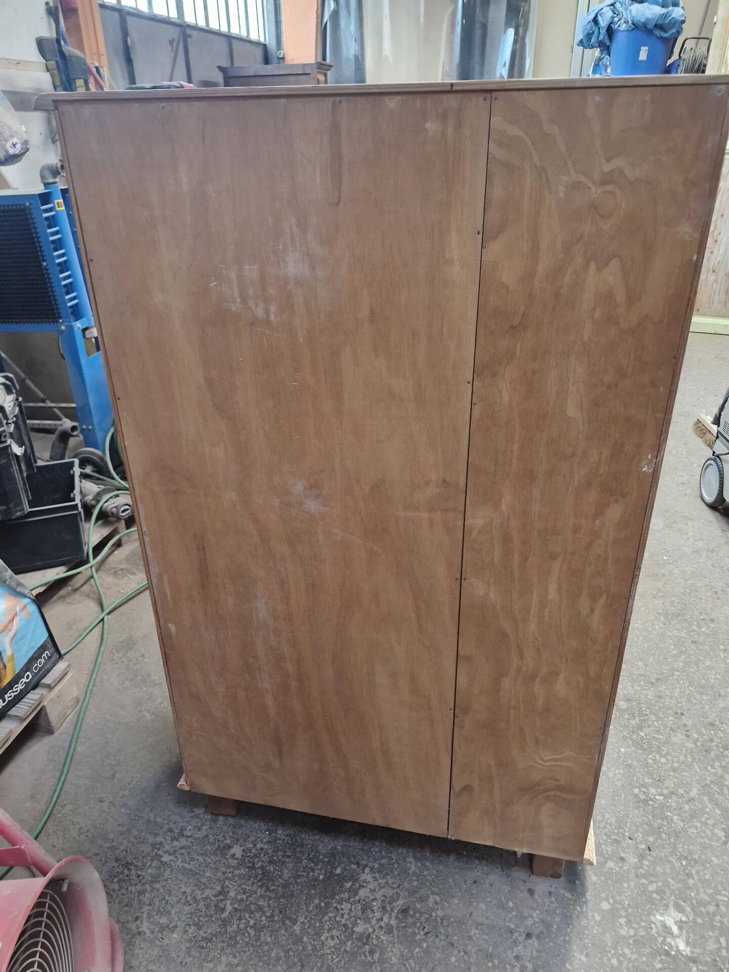 Pine storage furniture Aerogommer