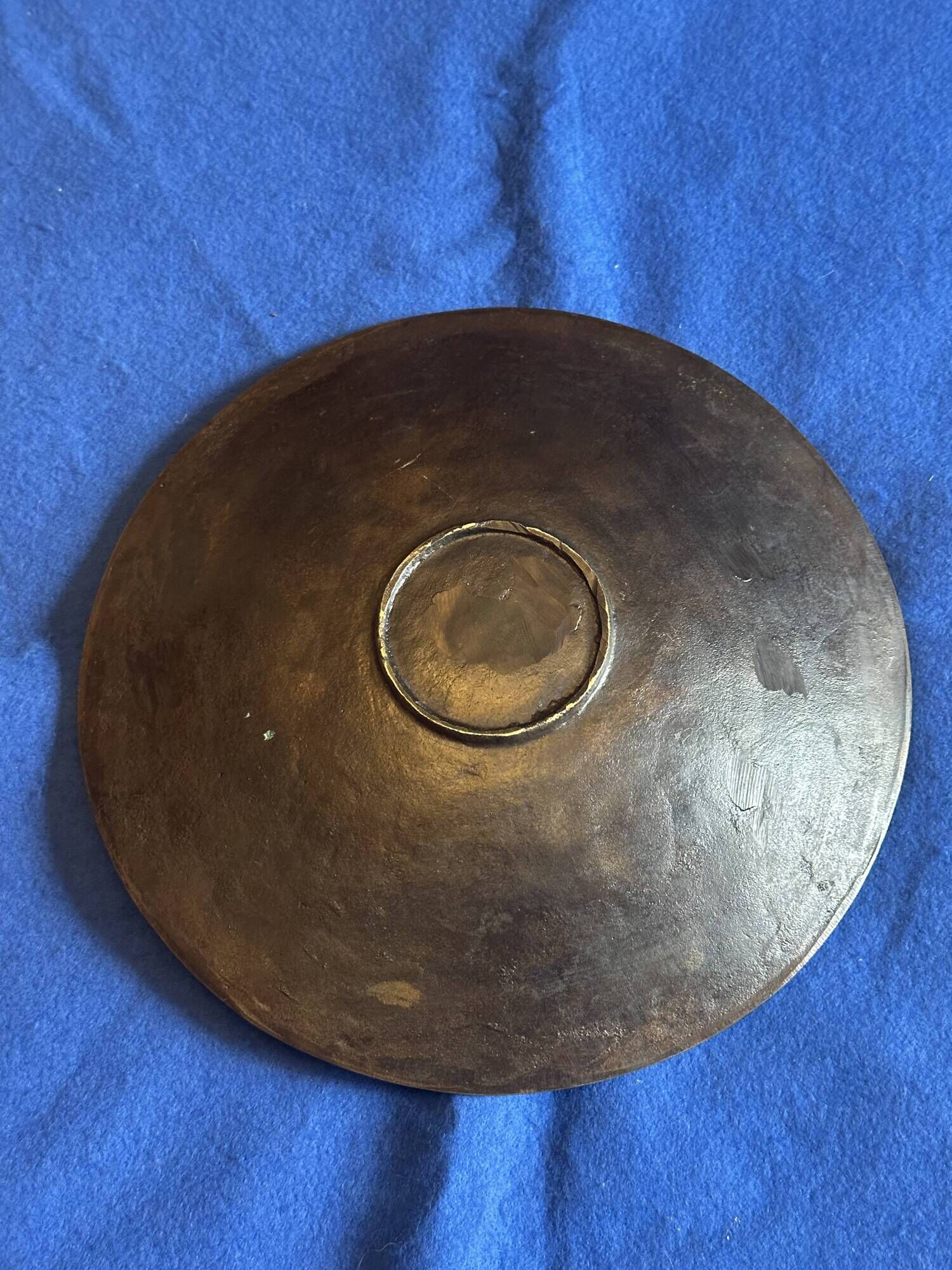 Offering dish / Almsgiving dish in solid bronze