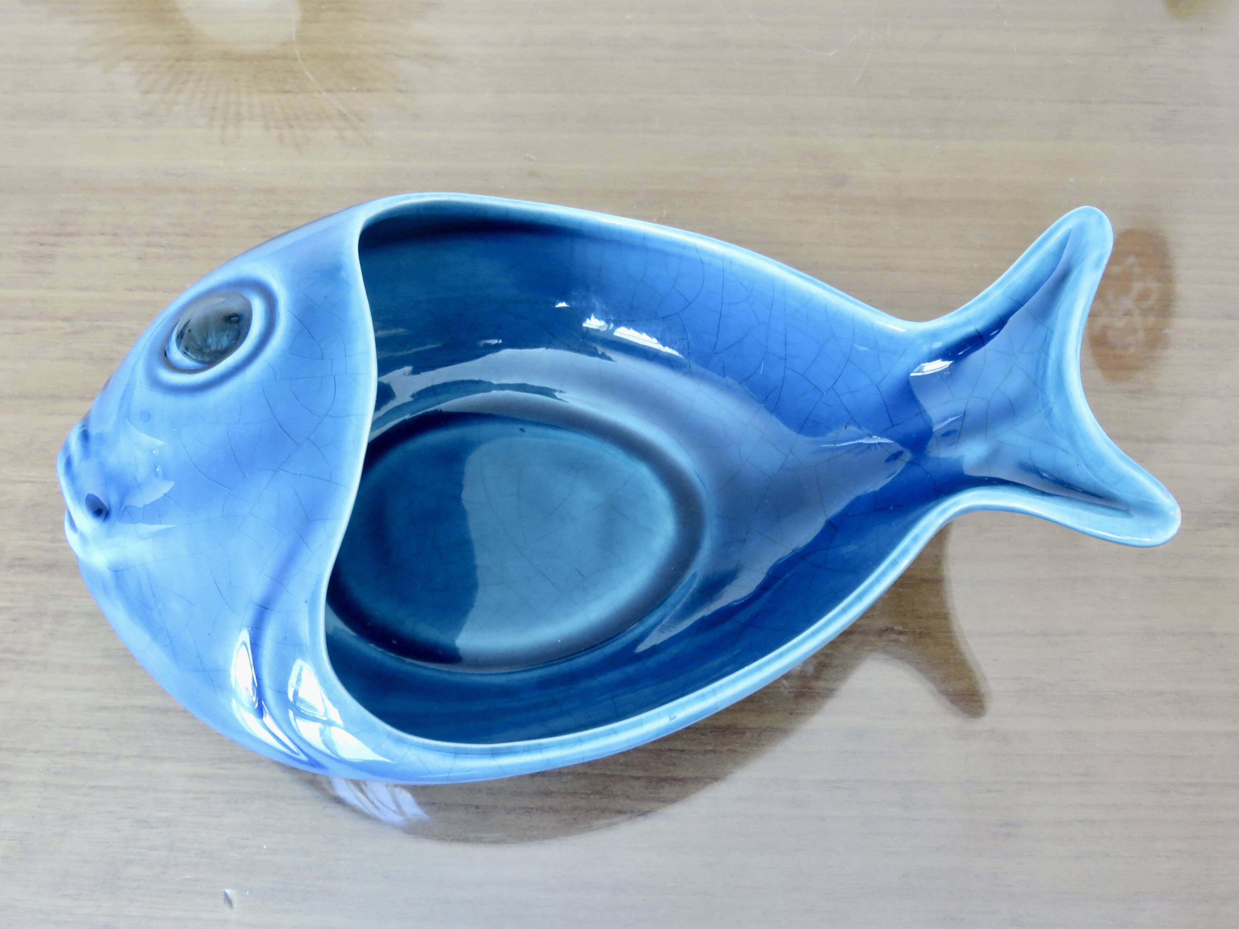 Empty pocket, blue cracked Charolles ceramic, 1960s