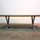 Table basse moderne du milieu du siècle sur la base chromée années 1960
