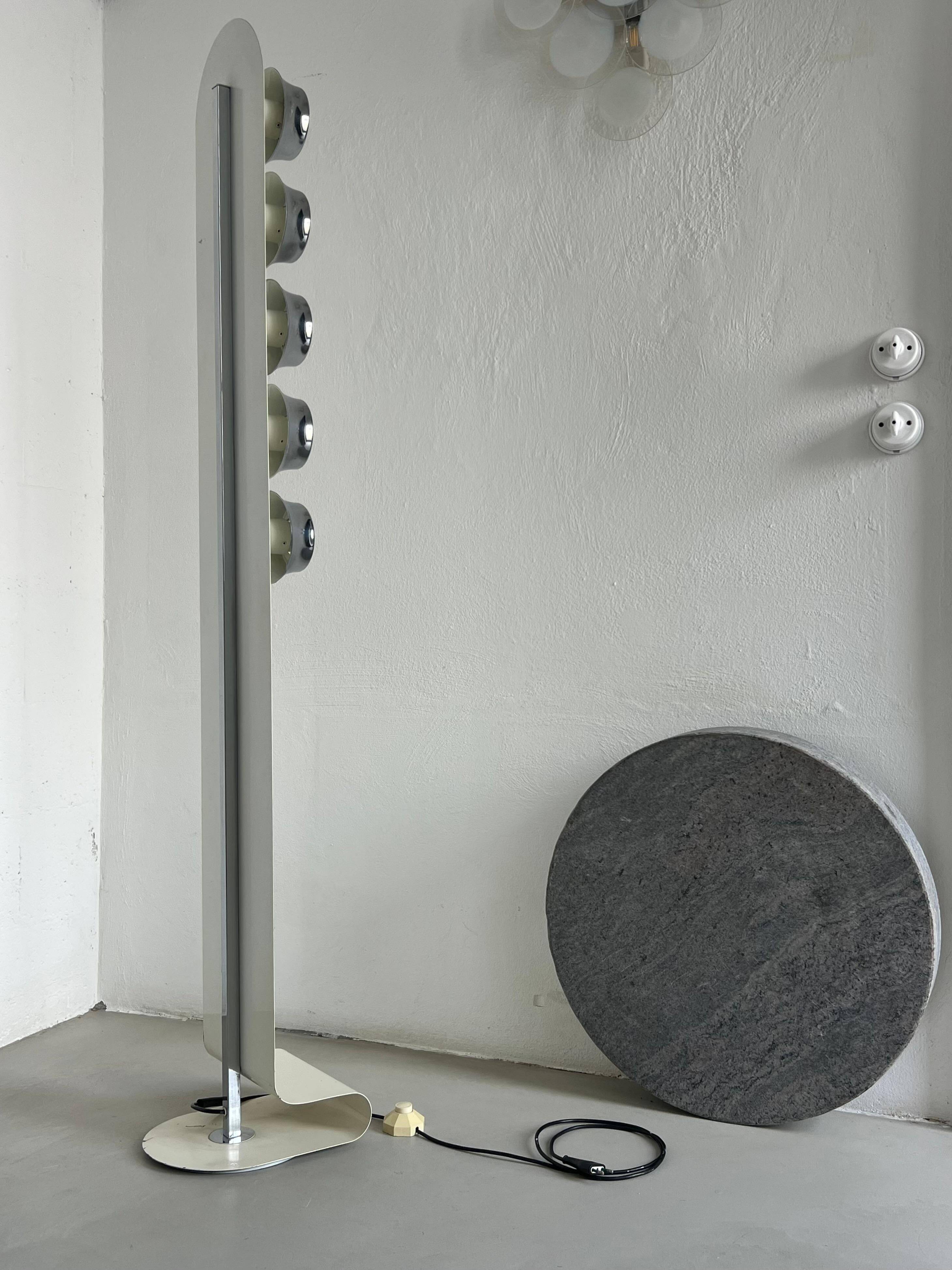Vintage Italian Chromed Space Age "UfO" Floor Lamp in the Style of Reggiani