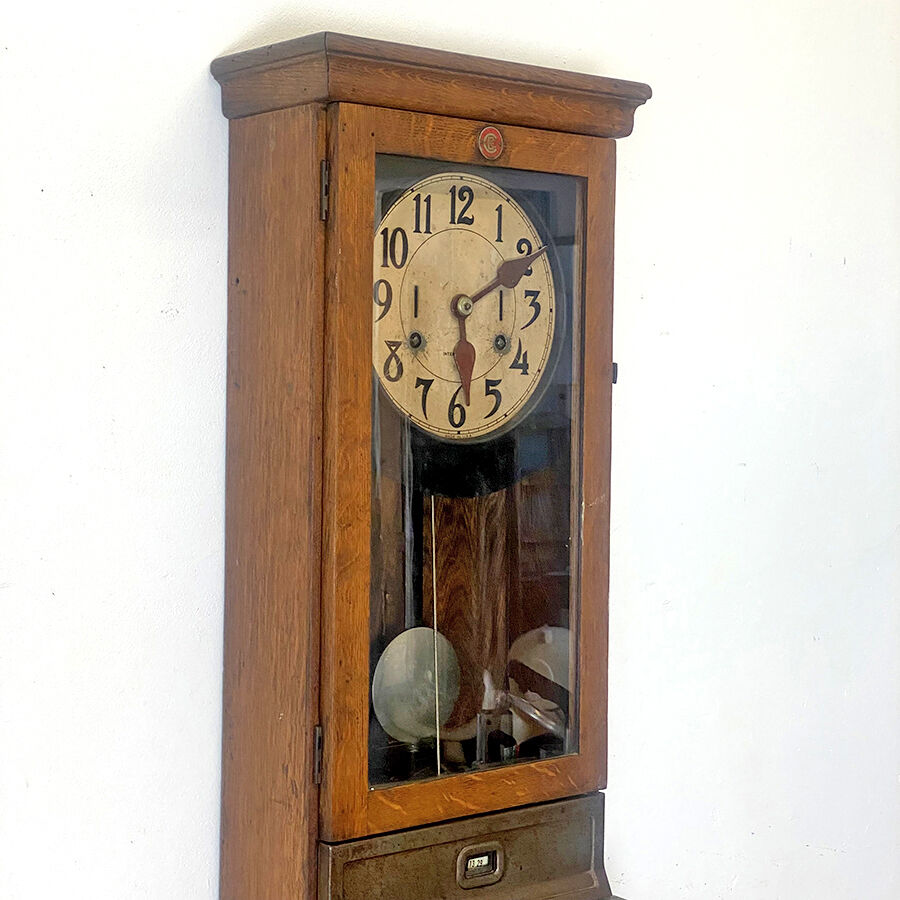 Pointeuse d'usine années 30