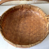 Bamboo basket with handle
