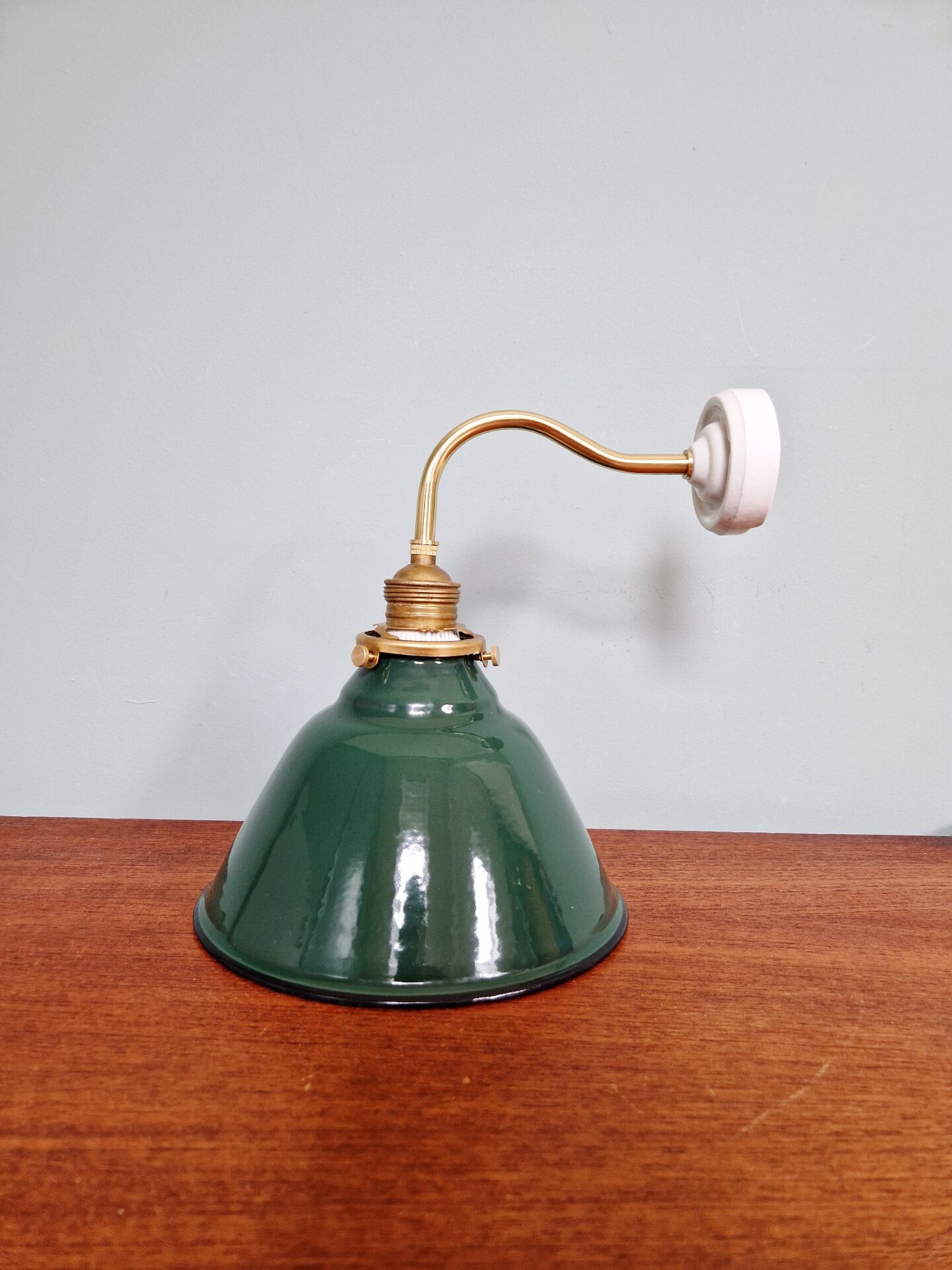 Brass wall light with green enamelled sheet metal, Mid-Century