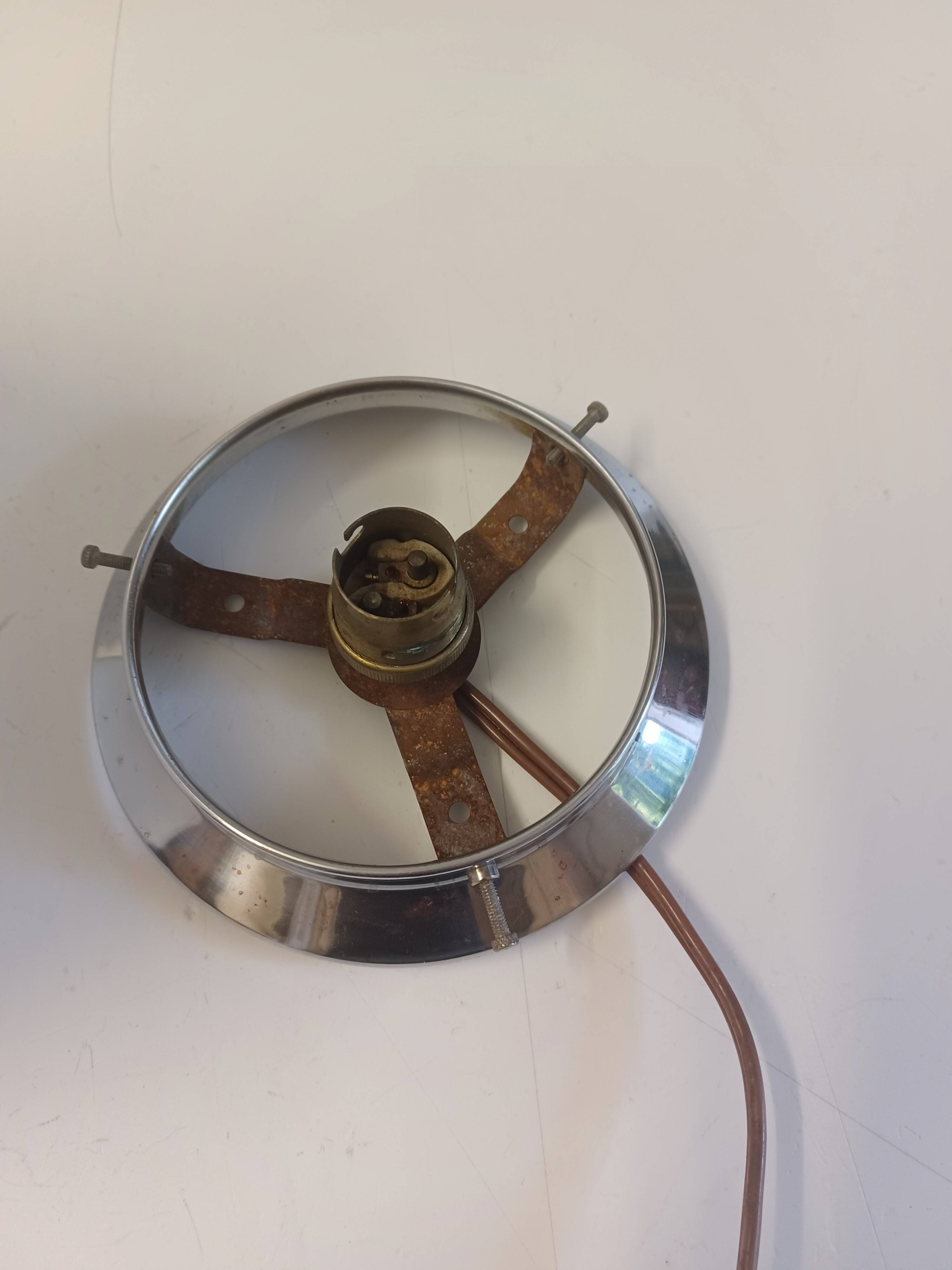 Opaline globe ceiling light - Brasserie type - 1950