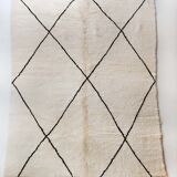 Moroccan Berber carpet Beni Ouarain unbleached with black diamonds 293x212cm