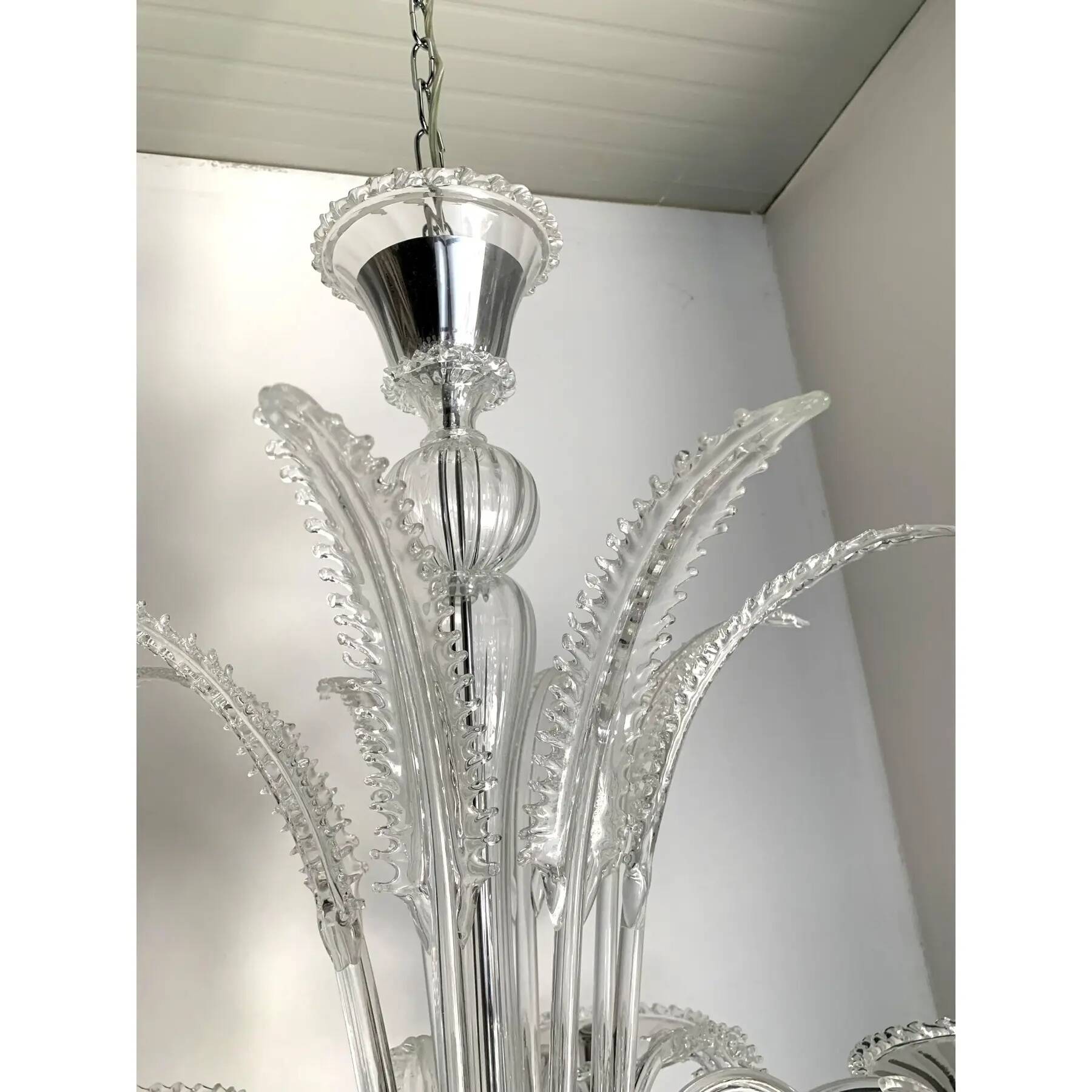 Transparent Murano-Style Venetian Glass Chandelier Featuring Fern (“Felci”)