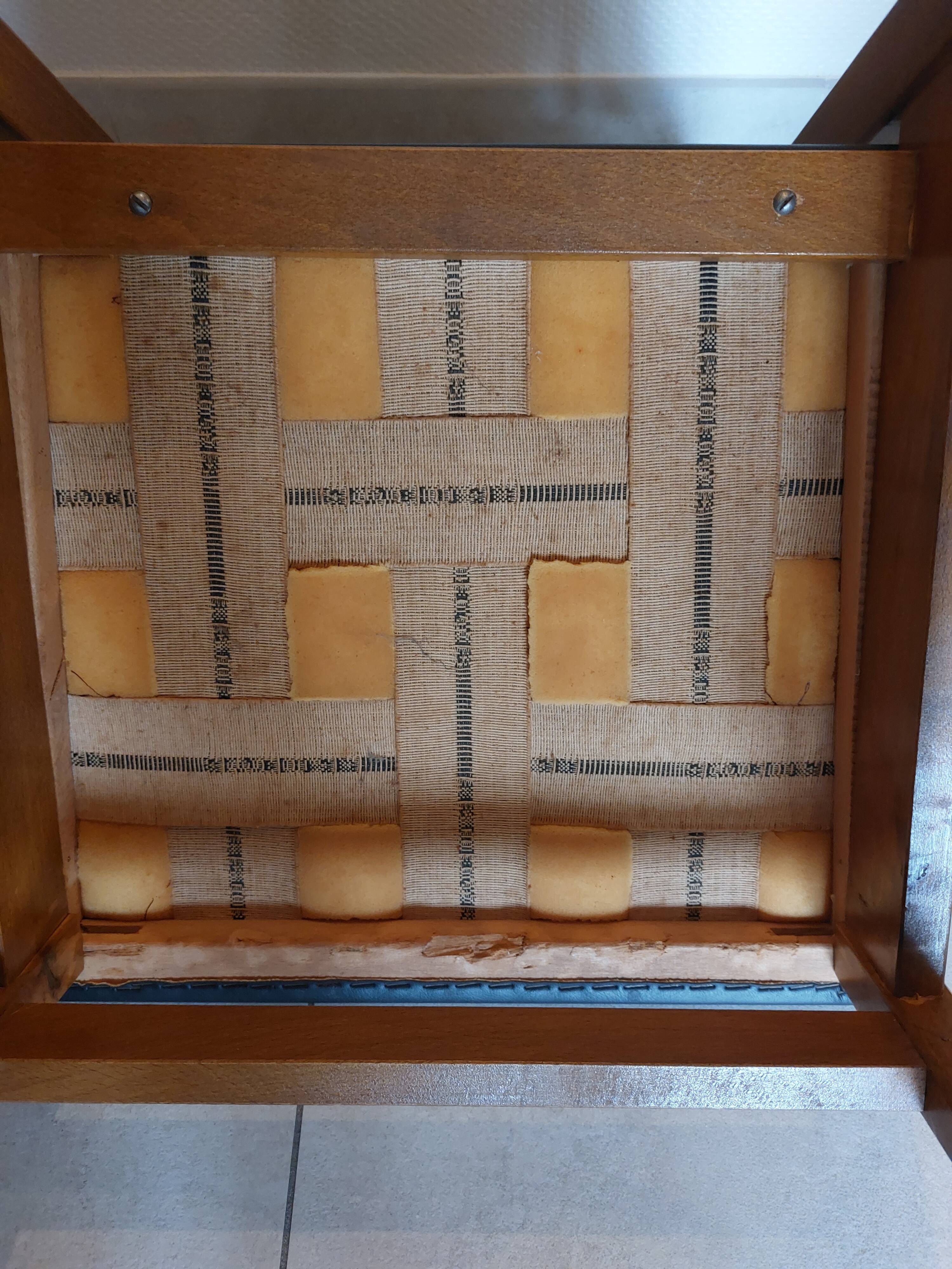 2 Scandinavian chairs