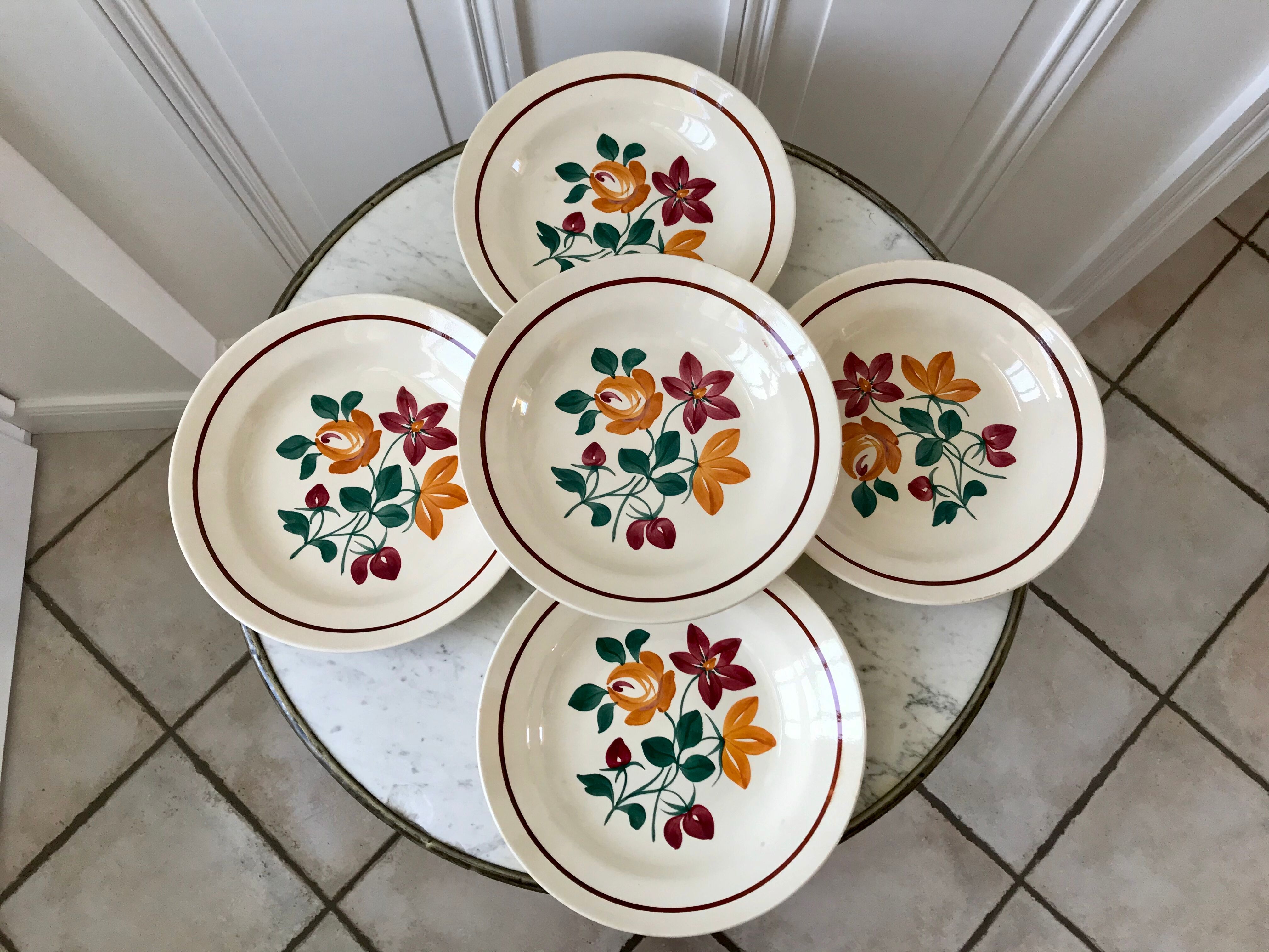 Set of 5 hollow plates Terre de Fer Longchamp early twentieth century