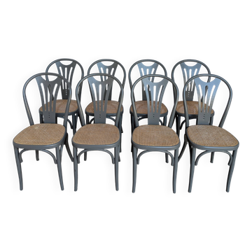 Ensemble de 8 chaises de salle à manger vintage en bois cintré gris : siège en cannage de style Thonet.