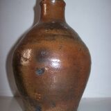 Bouteille ancienne en céramique