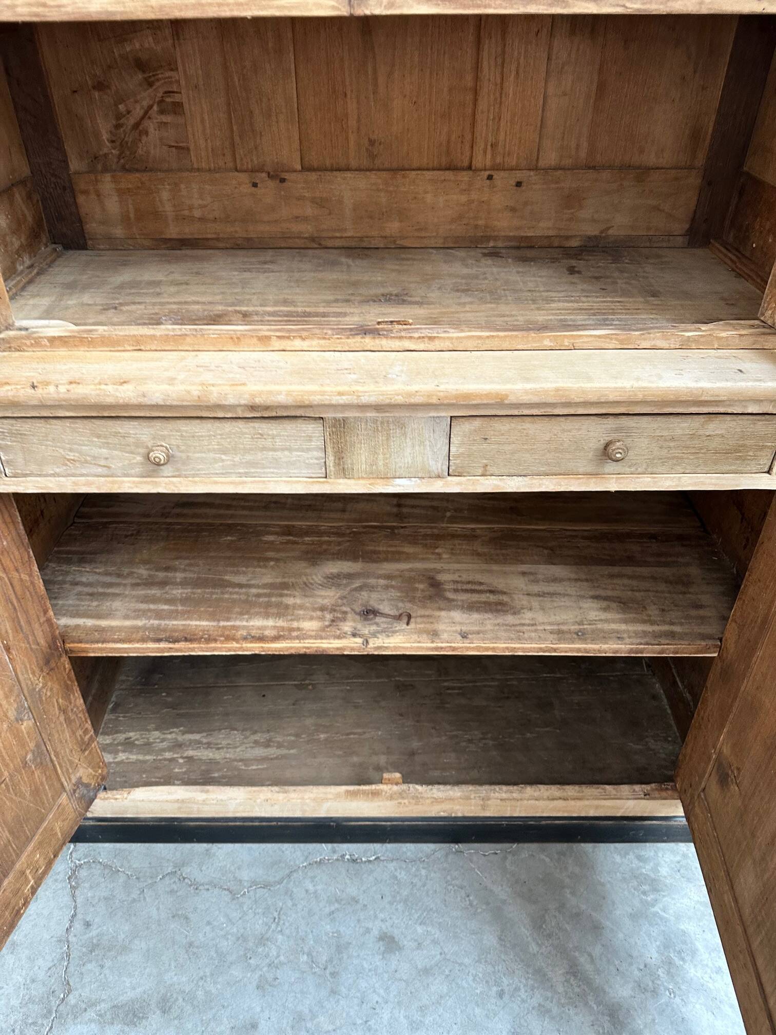 Late 19th century dresser
