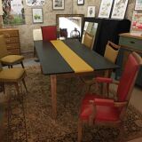 Large black and yellow table