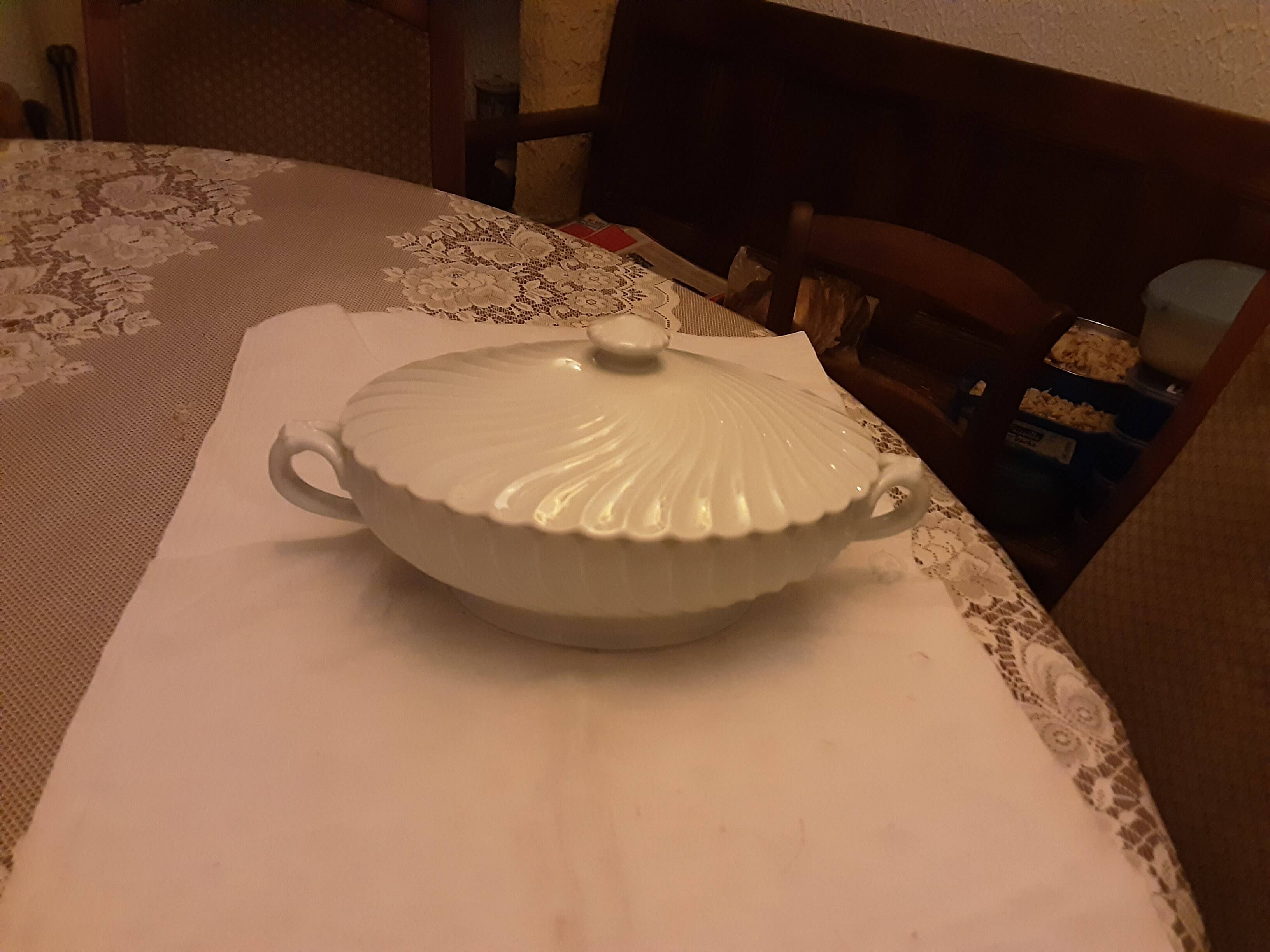 Haviland limoges porcelain vegetable dish, white torso model