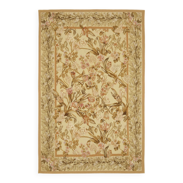 Handmade European Vintage Aubusson Kilim 177 cm x 273 cm