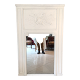 Fireplace trumeau mirror decorated with the attributes of music