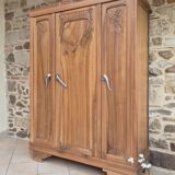 Armoire parisienne