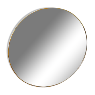 Round mirror