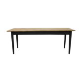 Farm table