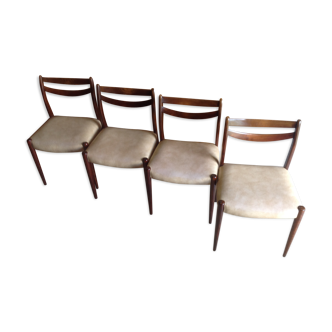 4 scandinavian style chairs