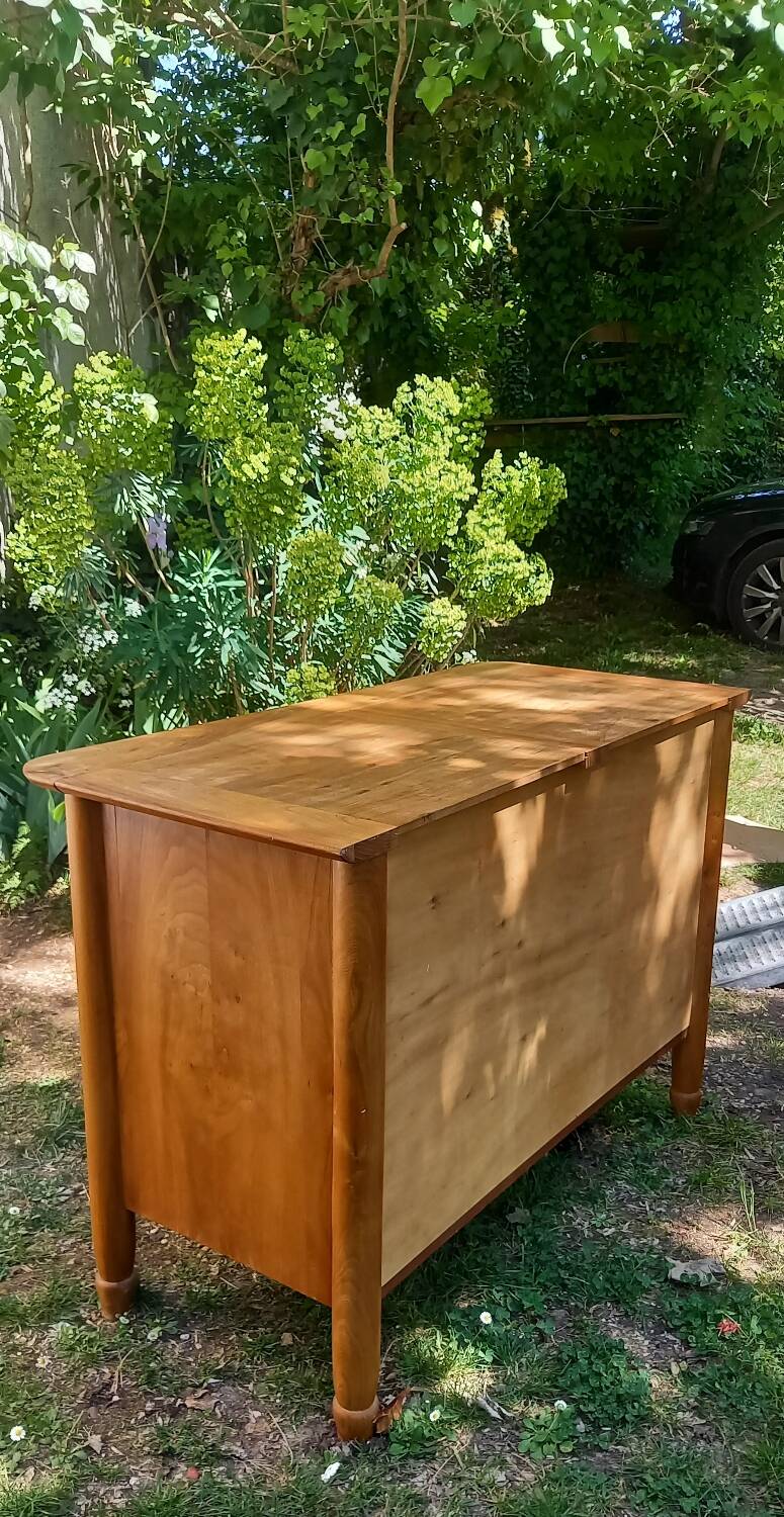 Solid elm chest of drawers with 3 drawers