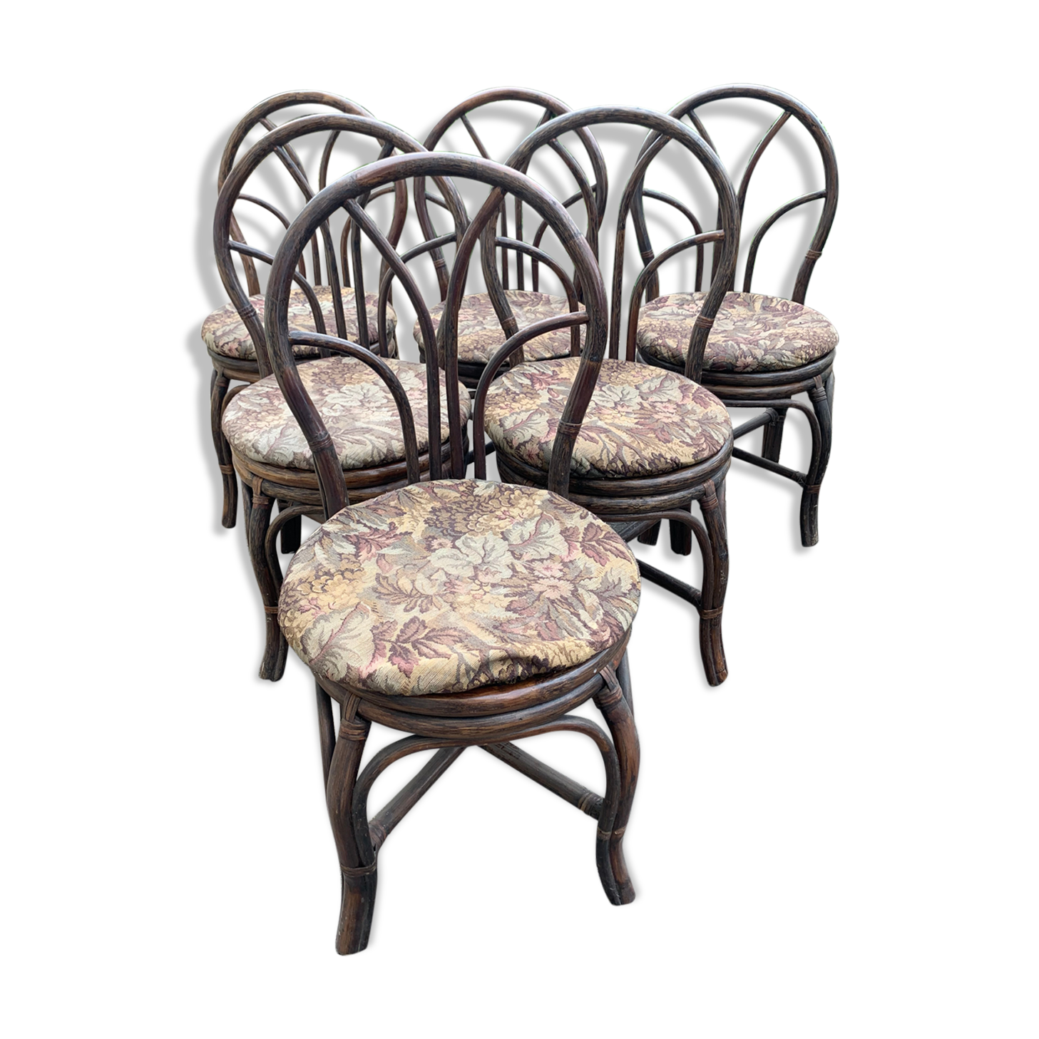 Suite of six chairs in curved wicker XX century