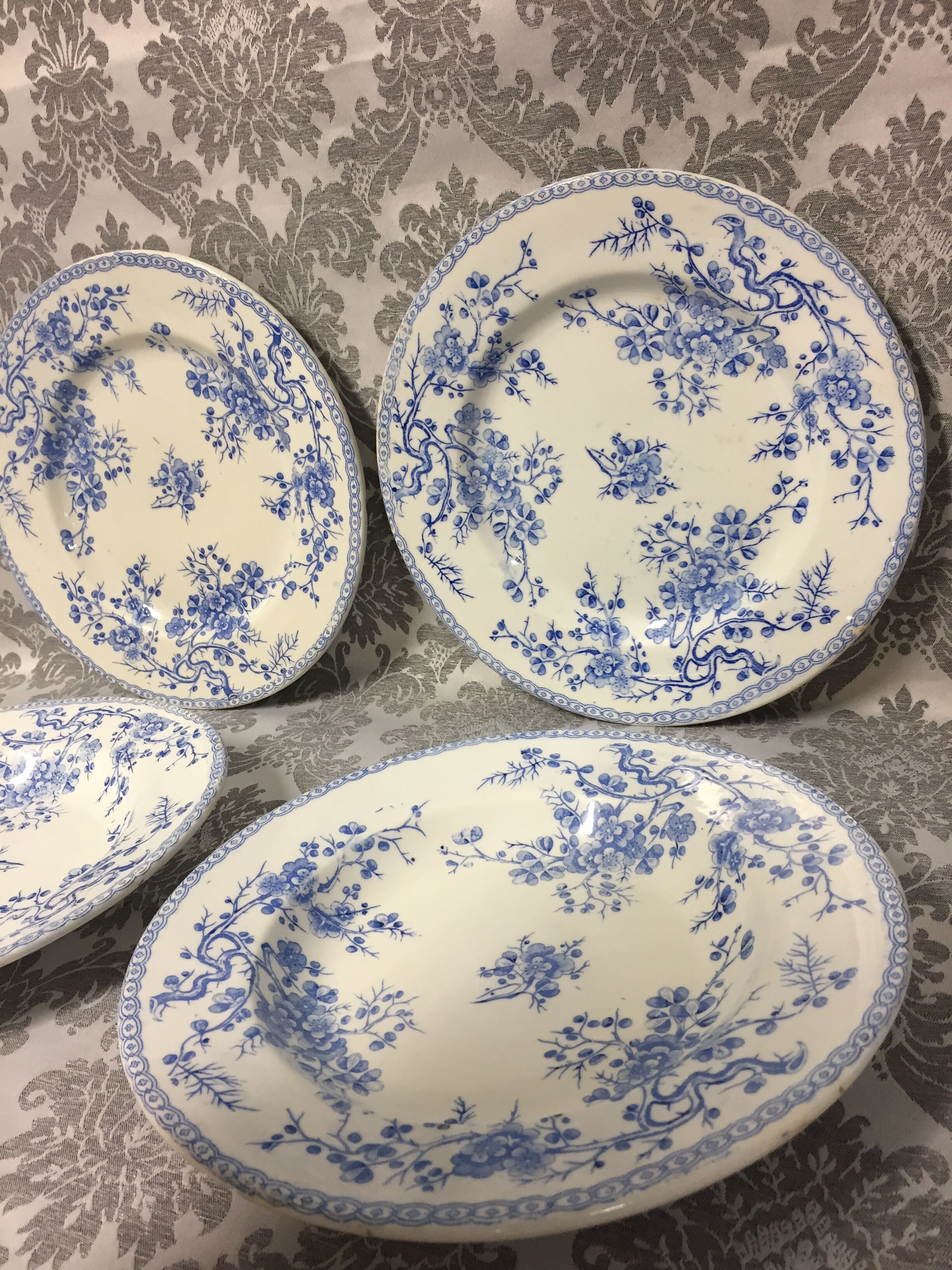 Old art nouveau plates faience of gien france gold medals fleurette