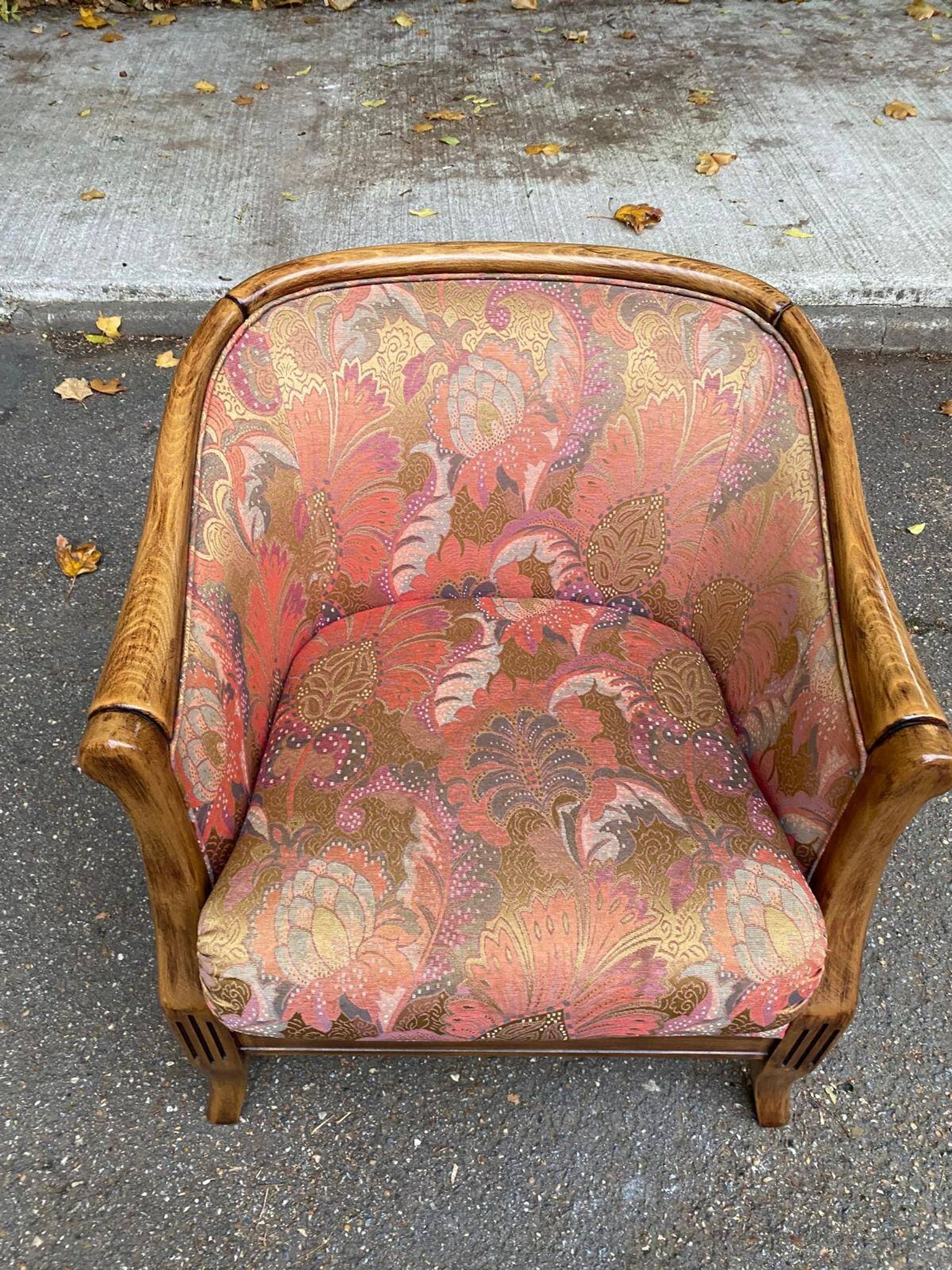 Solid wood and fabric club chair with footrest