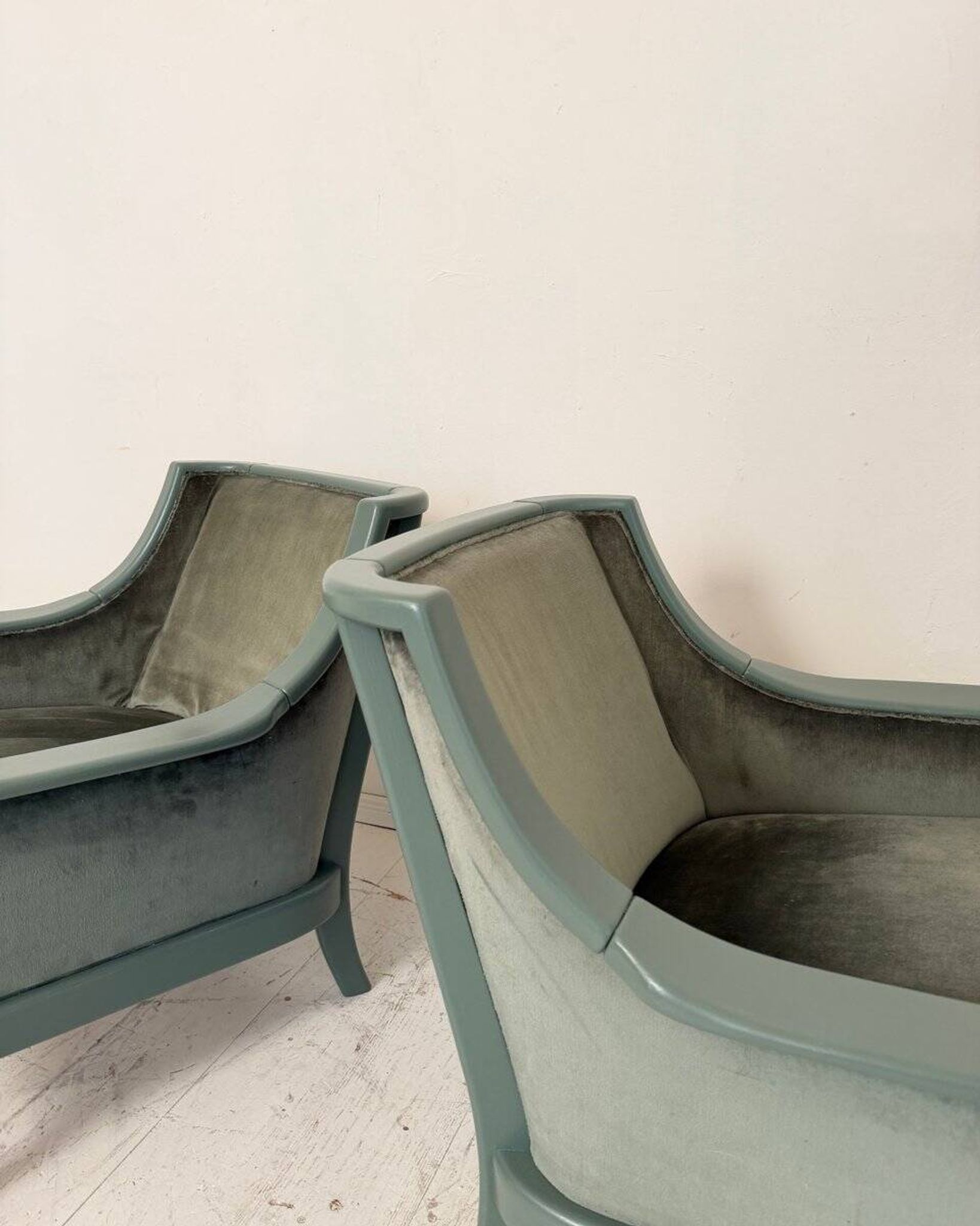 Pair Lounge Chairs in green velvet and lacquered wood, France, 1950