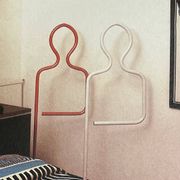 Mute valet in lacquered steel tube, Paolo Cagliari, Penta 1980