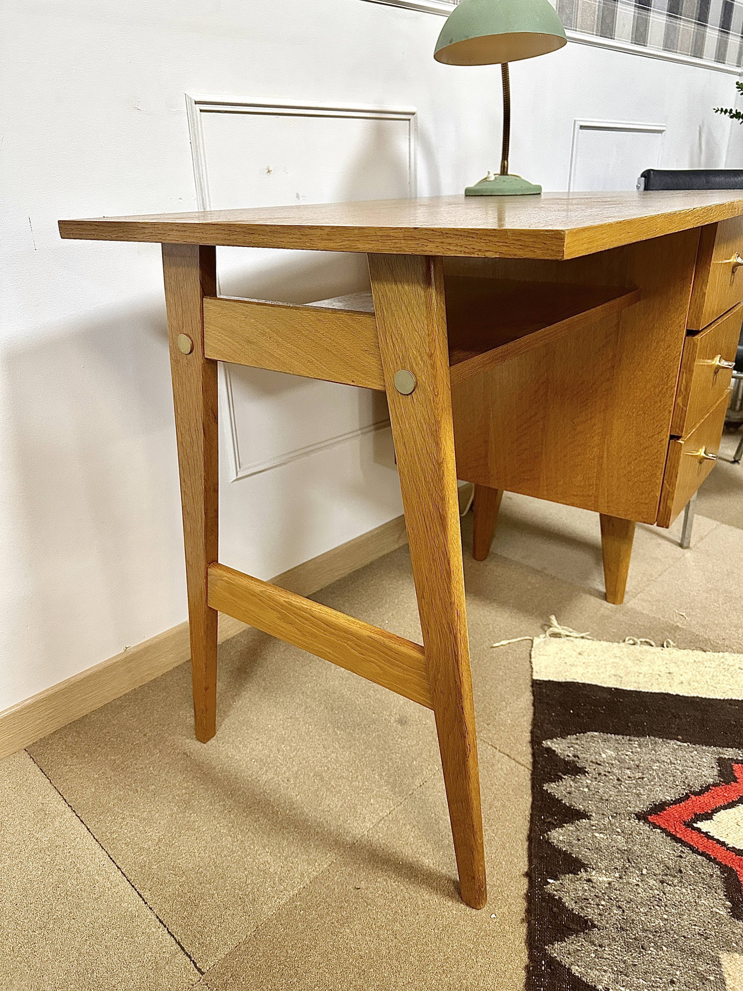 Vintage desk feet compass
