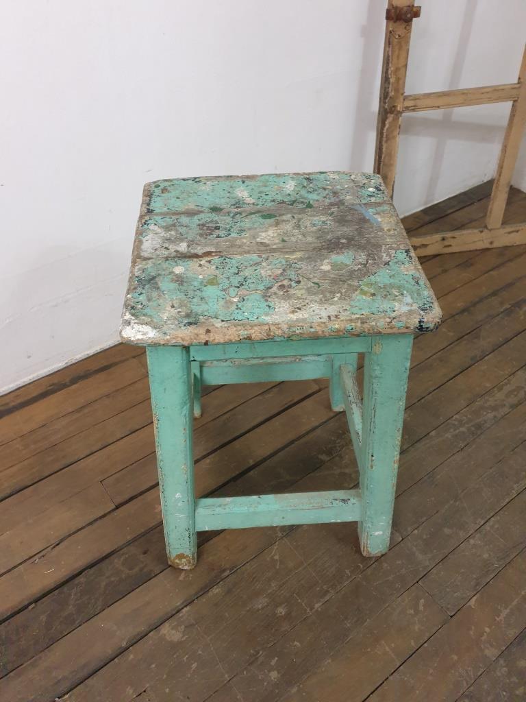 Workshop stool