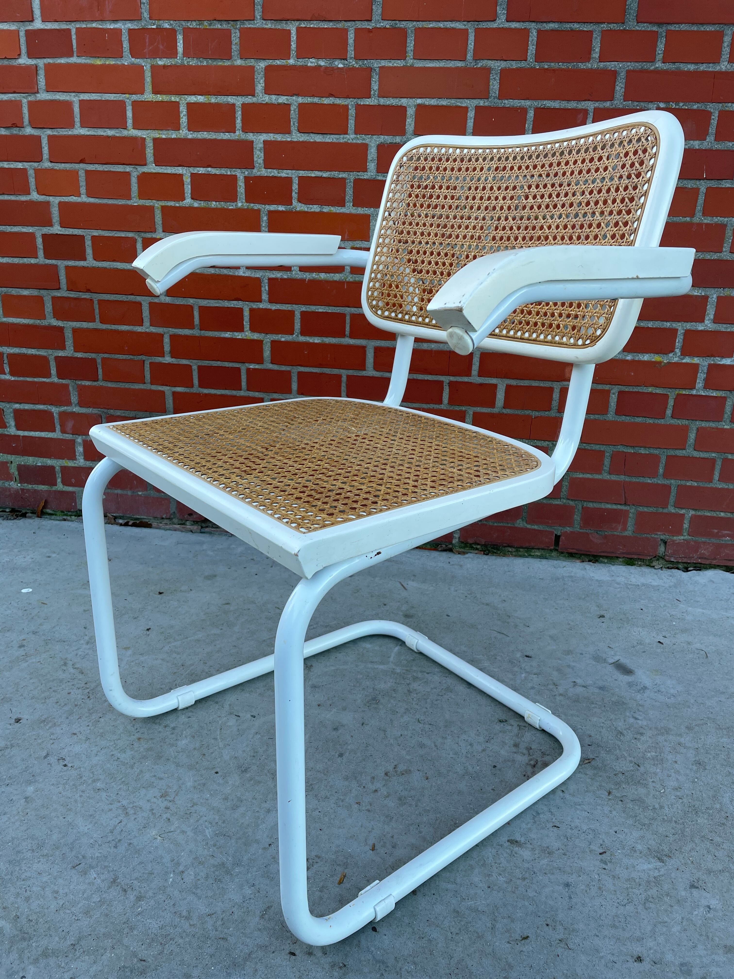 Cesca Chair model with armrest in white